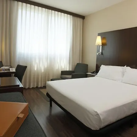 Max Hotel